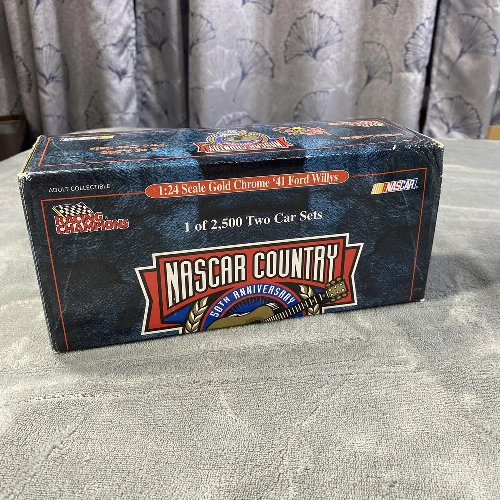 Vintage Racing Champions 1:24 Gold Chrome '41 Ford Willys LeAnn Rimes Nascar